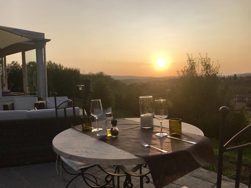 Casale Cardini Guest House Фояно дела Киана Екстериор снимка