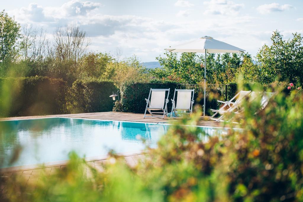 Casale Cardini Guest House Фояно дела Киана Екстериор снимка