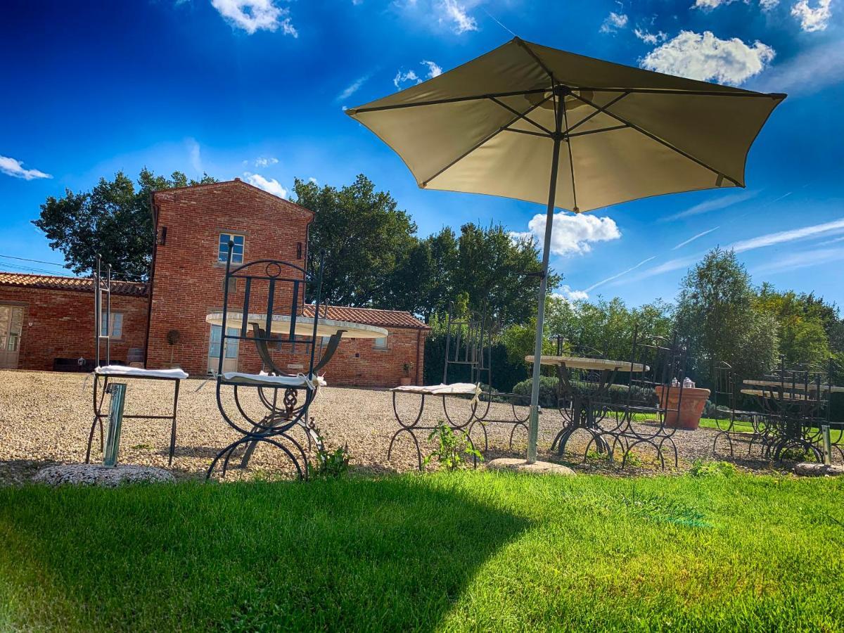 Casale Cardini Guest House Фояно дела Киана Екстериор снимка