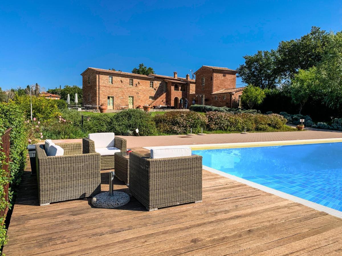 Casale Cardini Guest House Фояно дела Киана Екстериор снимка