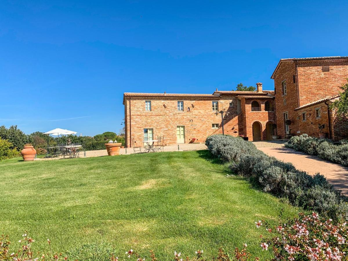 Casale Cardini Guest House Фояно дела Киана Екстериор снимка