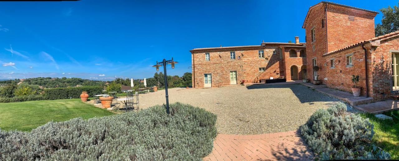 Casale Cardini Guest House Фояно дела Киана Екстериор снимка