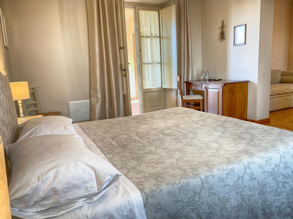 Casale Cardini Guest House Фояно дела Киана Екстериор снимка