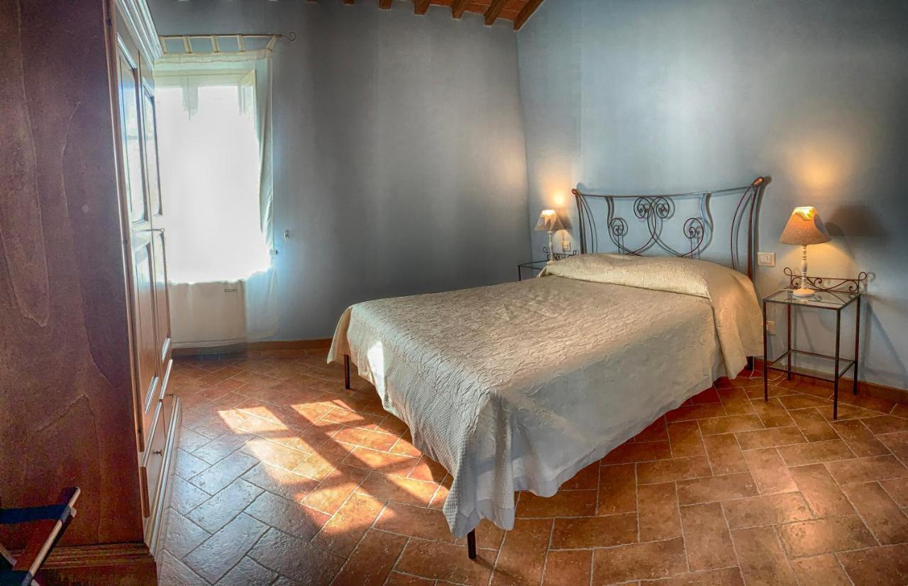 Casale Cardini Guest House Фояно дела Киана Екстериор снимка
