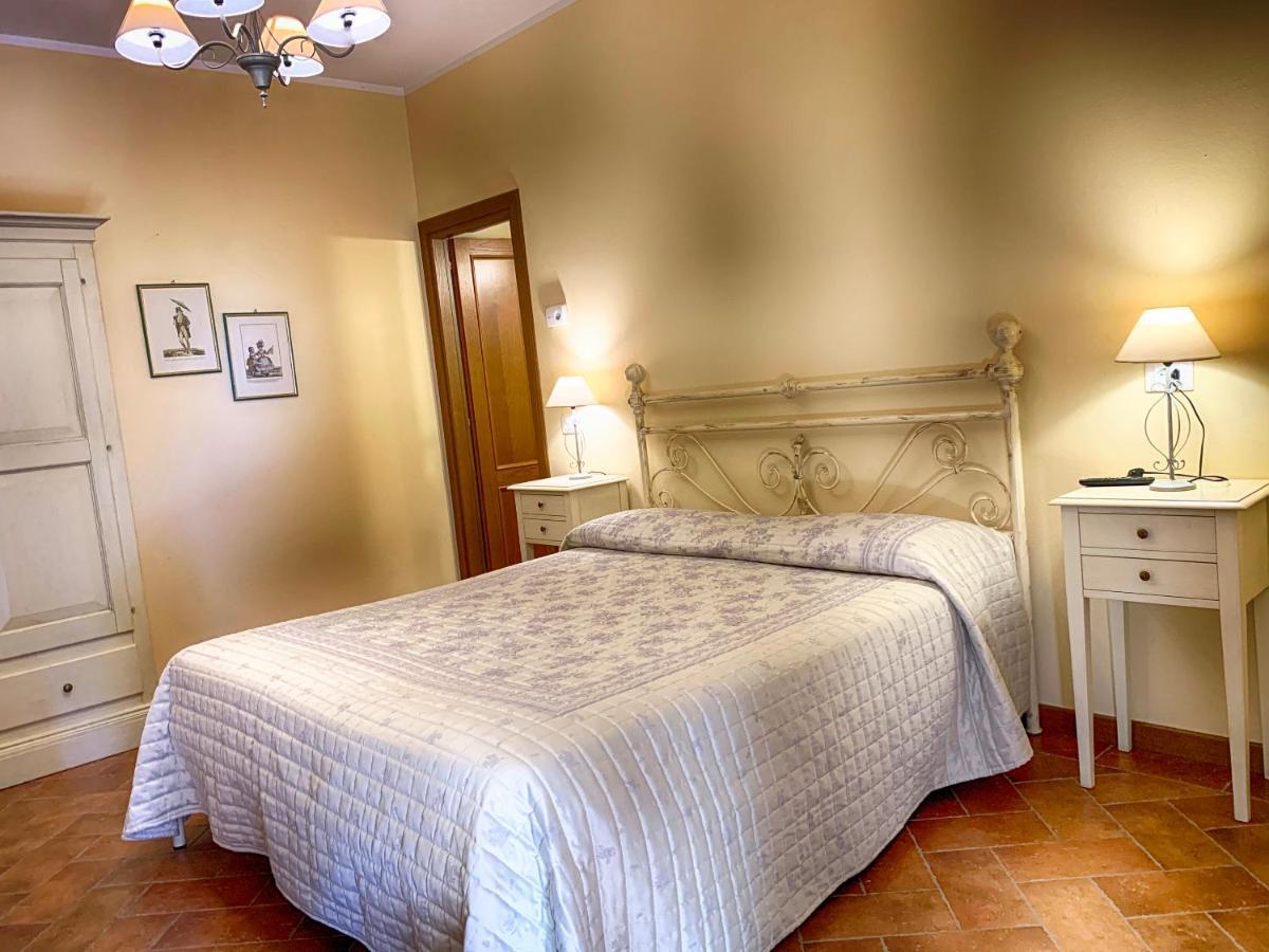 Casale Cardini Guest House Фояно дела Киана Екстериор снимка