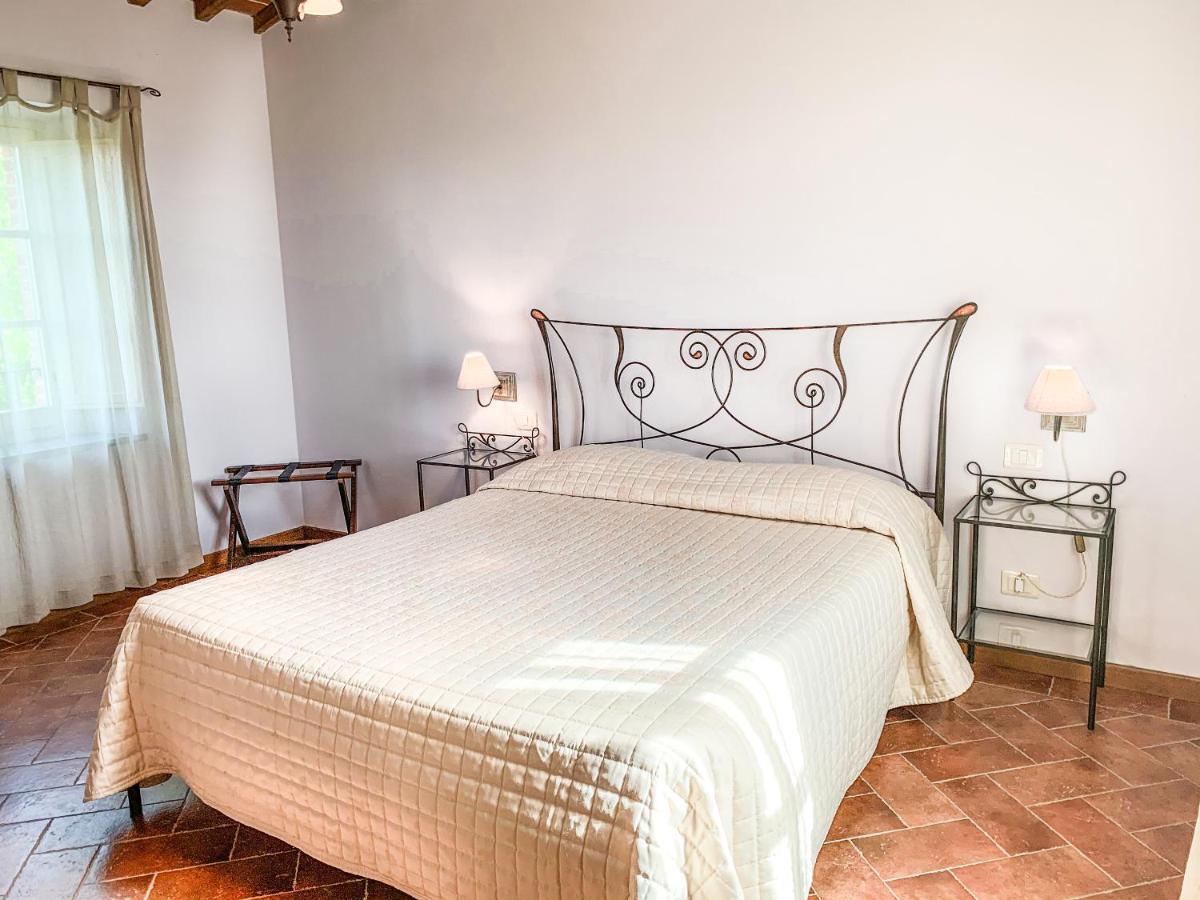 Casale Cardini Guest House Фояно дела Киана Екстериор снимка