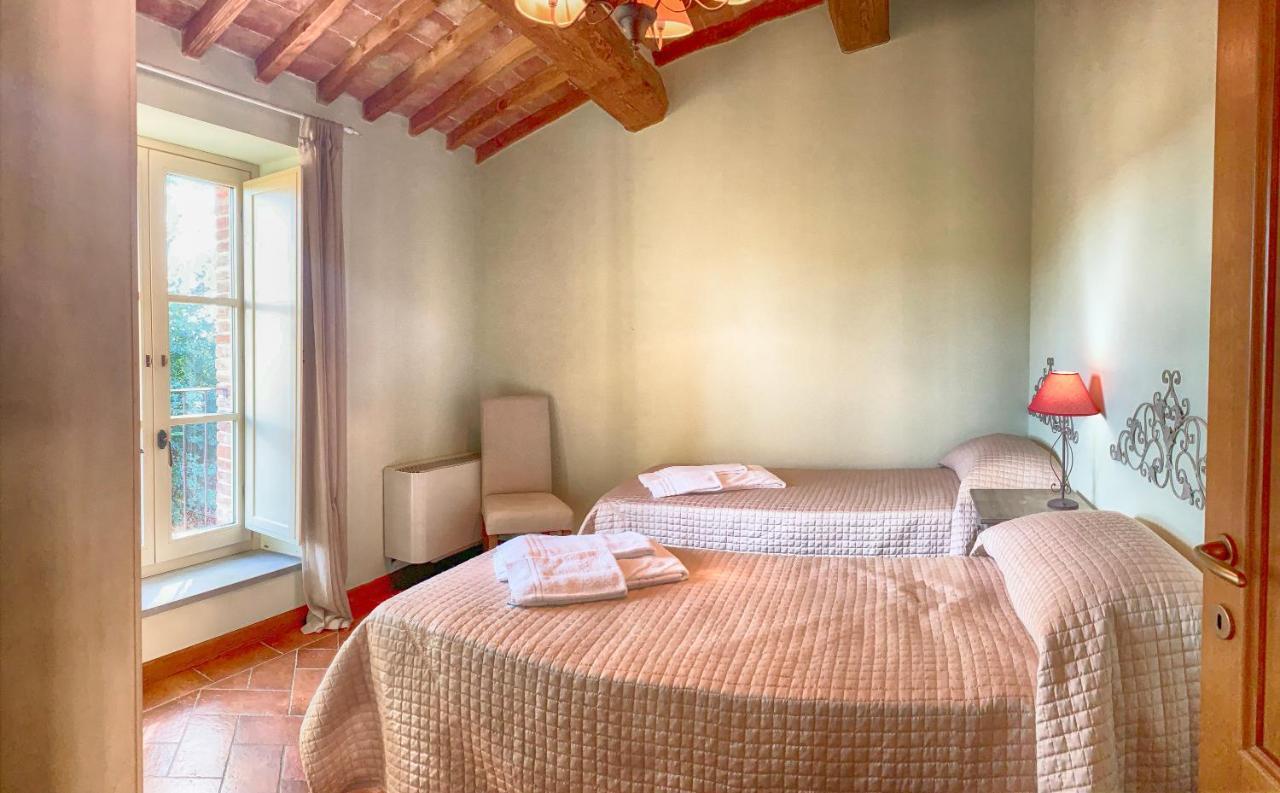 Casale Cardini Guest House Фояно дела Киана Екстериор снимка