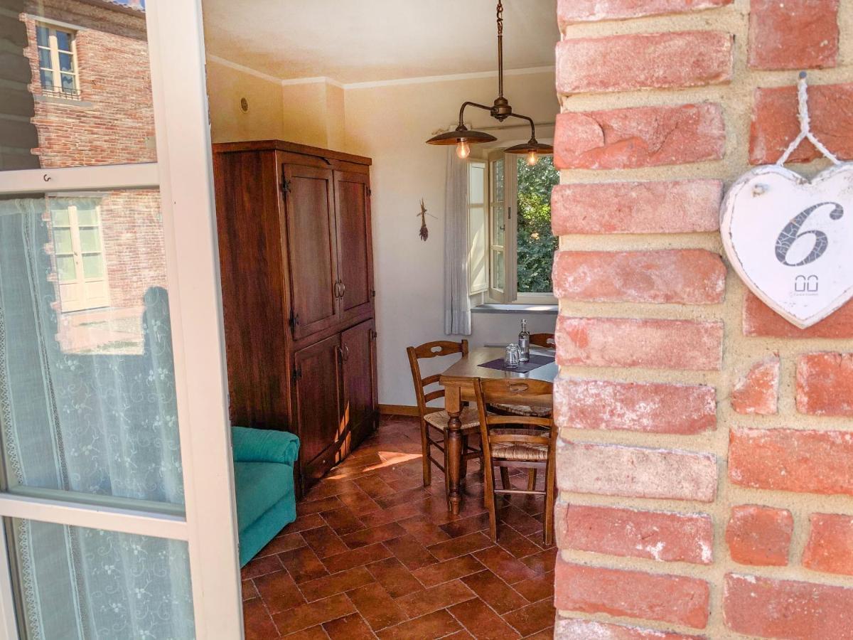 Casale Cardini Guest House Фояно дела Киана Екстериор снимка